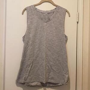 Gray tank